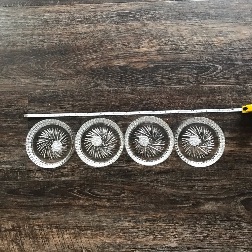 ❤️ 4 Small Crystal Dishes❤️
